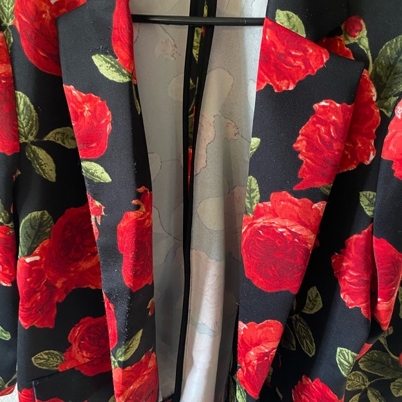 A Jacket - Picture 4 of 5